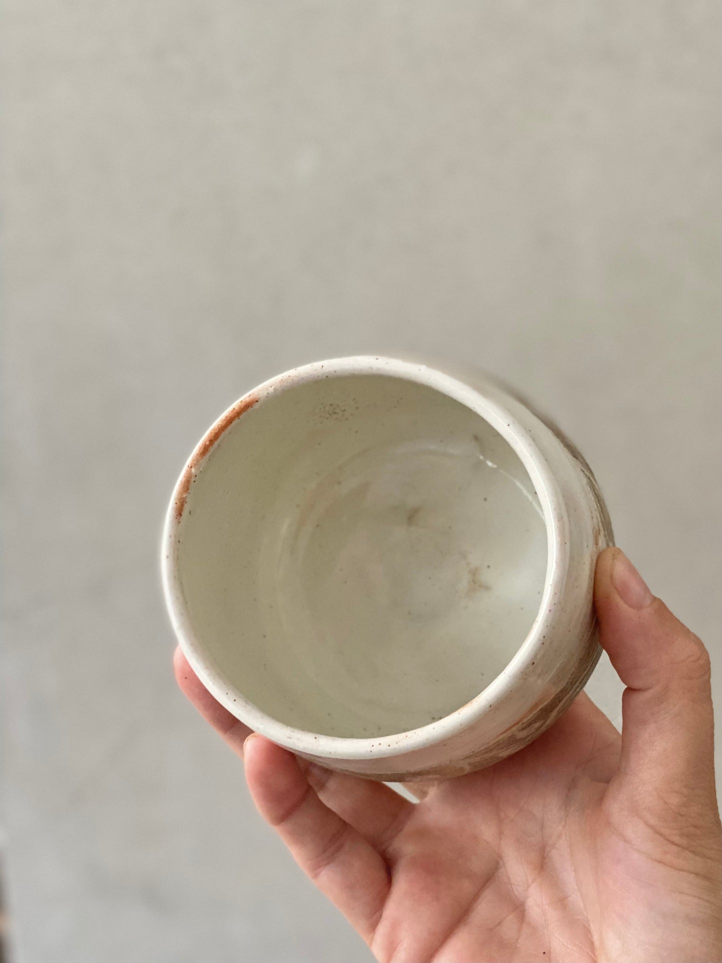 RIVER GUM hugger mug ~ earth (300-350ml)