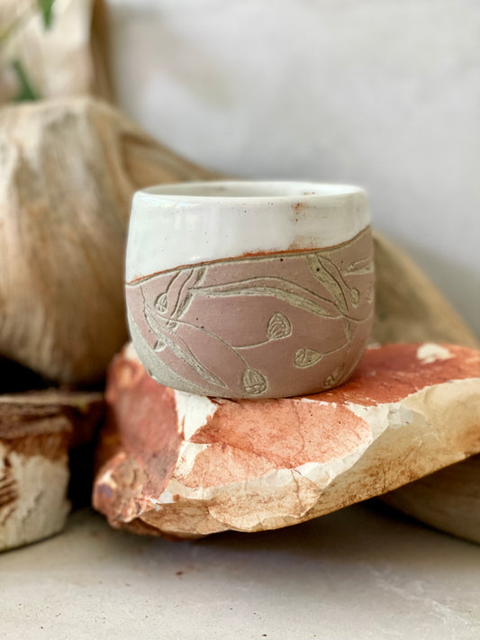 RIVER GUM hugger cup ~ red (250ml)